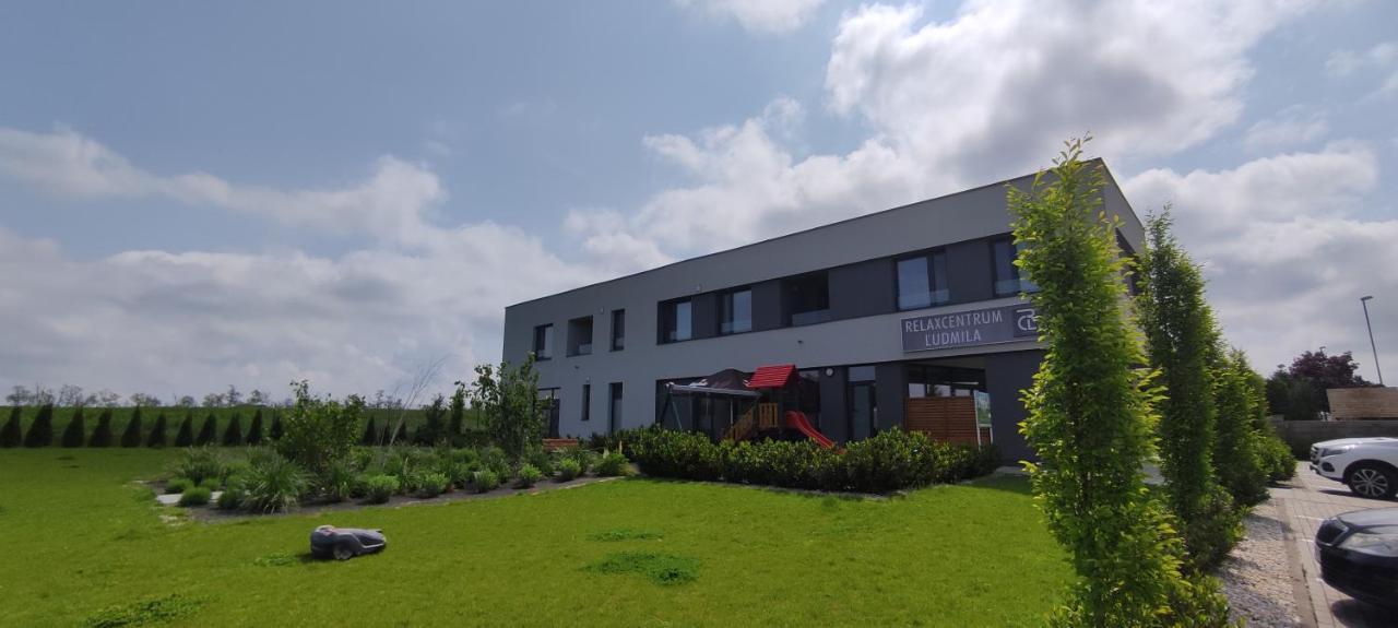 Relaxcentrum Ludmila Cabaj Kültér fotó